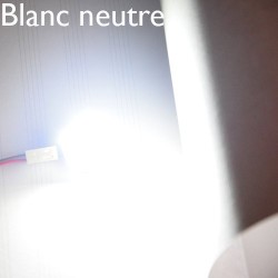 Eclairage LED blanc neutre allumé